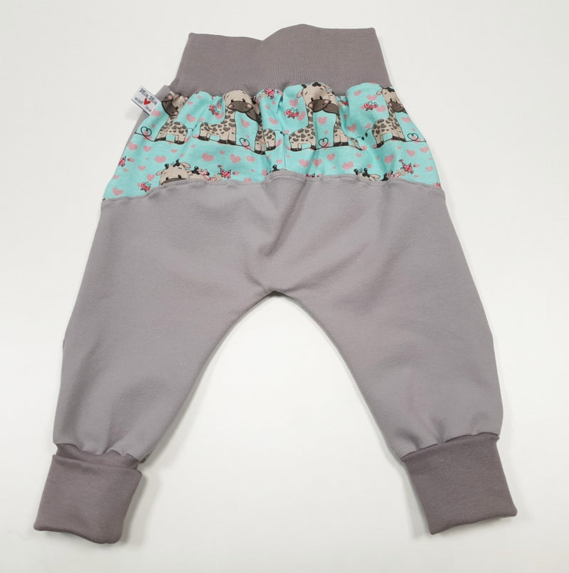 Atelier MiaMia-Rocky Pumphose Gr. 46-110 also as a set with hat and scarf giraffe - mint gray 15