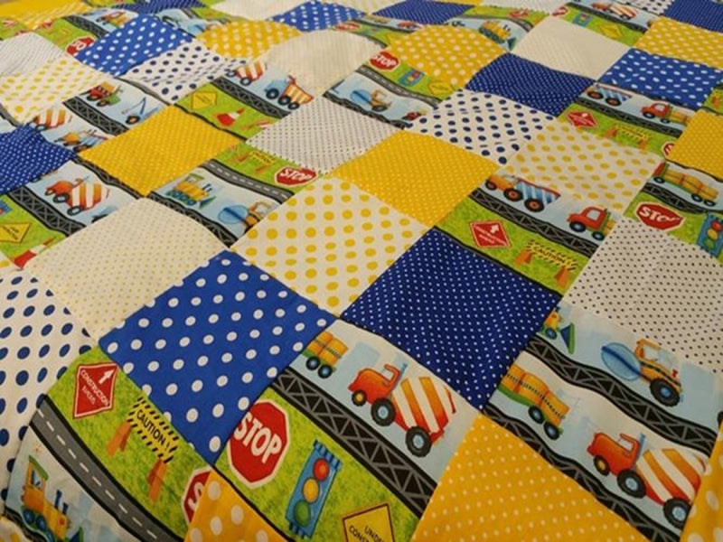 Atelier MiaMia blanket patchwork dots stars cars with embroidery 17