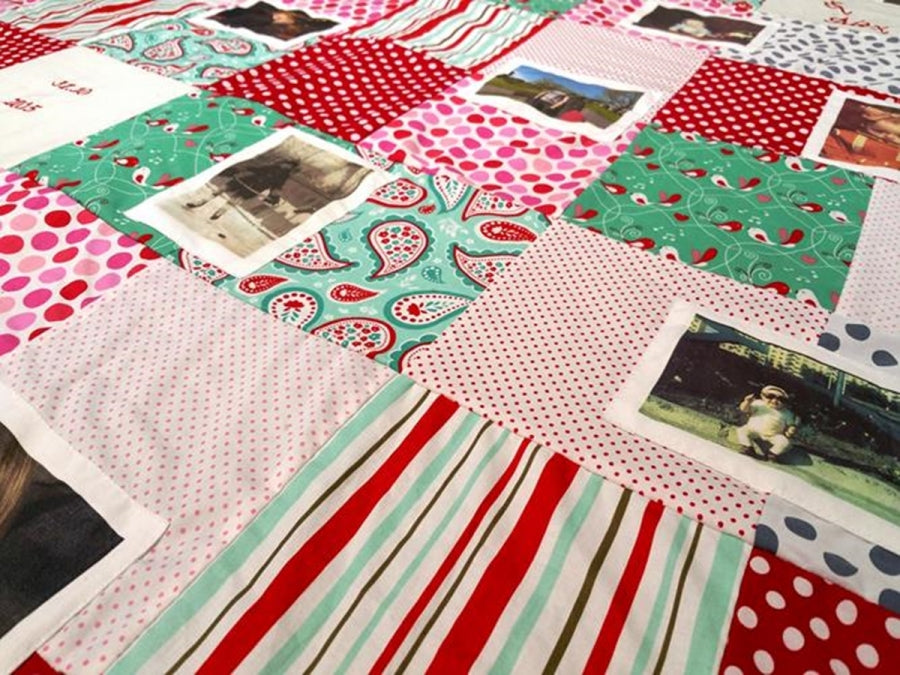 Kuscheldecke als Fotodecke Rot Punkte Streifen floral Bildern 19 von Atelier MiaMia