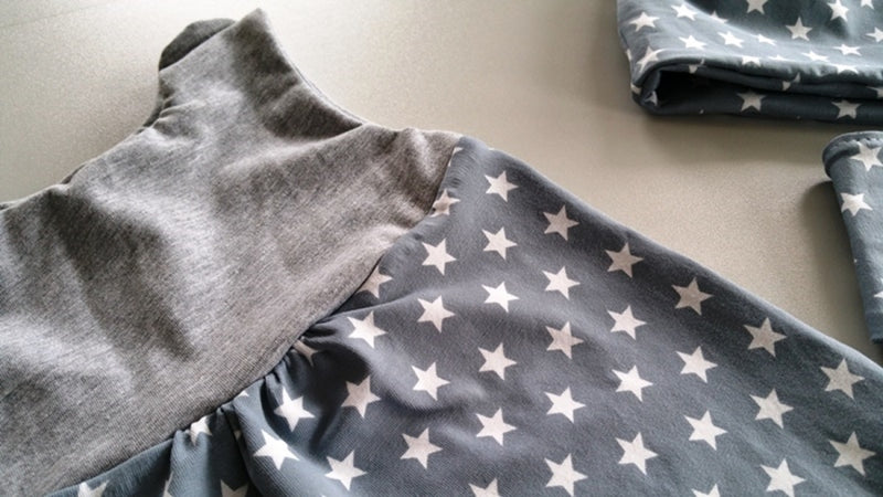 Atelier MiaMia romper short and long also as baby gray stars 20