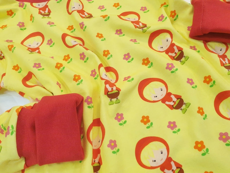 Hoodiekleid Baby Kind Größe 56-140 Designer Limitiert Gelb Rot Rotkäppchen 21 von Atelier MiaMia