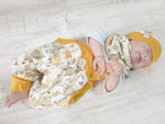 Atelier MiaMia Cool bloomers or baby set short and long forest animals mustard 23