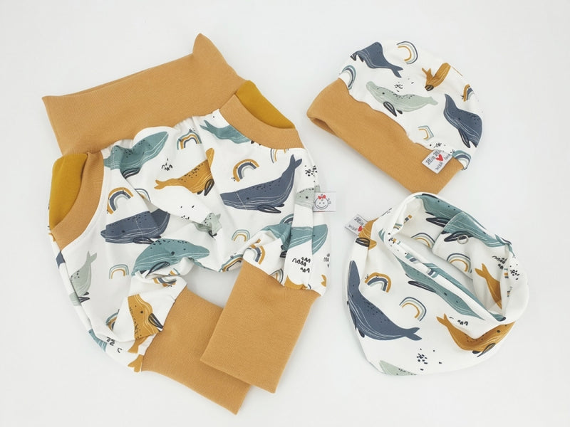 Atelier MiaMia Cool bloomers or baby set short and long whale organic mustard 42