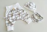 Atelier MiaMia Cool bloomers or baby set short and long Gray Clouds 56