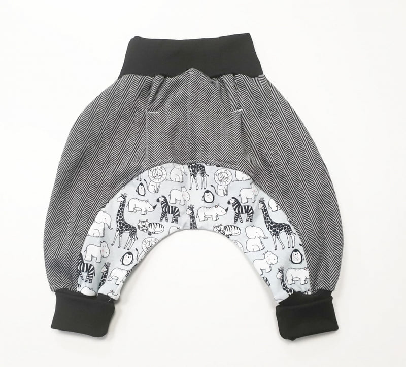 Atelier MiaMia - Popo Bloomers Gr. 50-110 also as a set with hat and scarf gray Africa animals 7