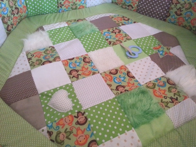 Atelier MiaMia Kuschel - adventure blanket playpens 6 corner green monkeys points 8