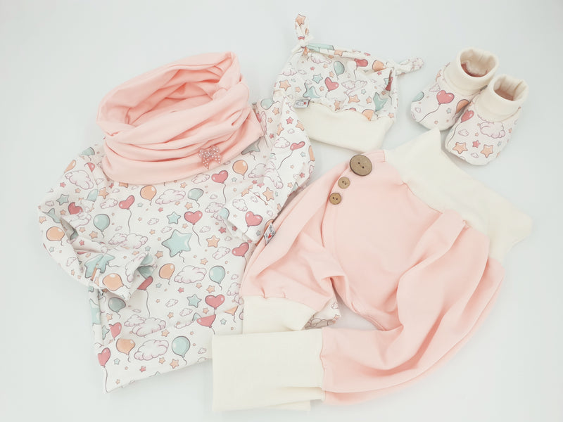 Hoodie Pullover Wolken Herzchen Baby Kind ab 44-122 kurz oder langarm  Designer Limitiert !! von Atelier MiaMia
