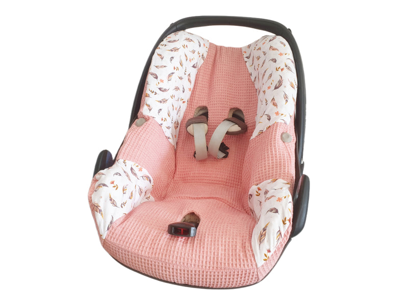 Maxi Cosi Babyschalenbezug, Ersatzbezug oder Spannbezug aprico Federn von Atelier MiaMia