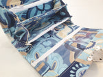 Geldbörse Kunstleder blau/weiß Blumen von Atelier MiaMia