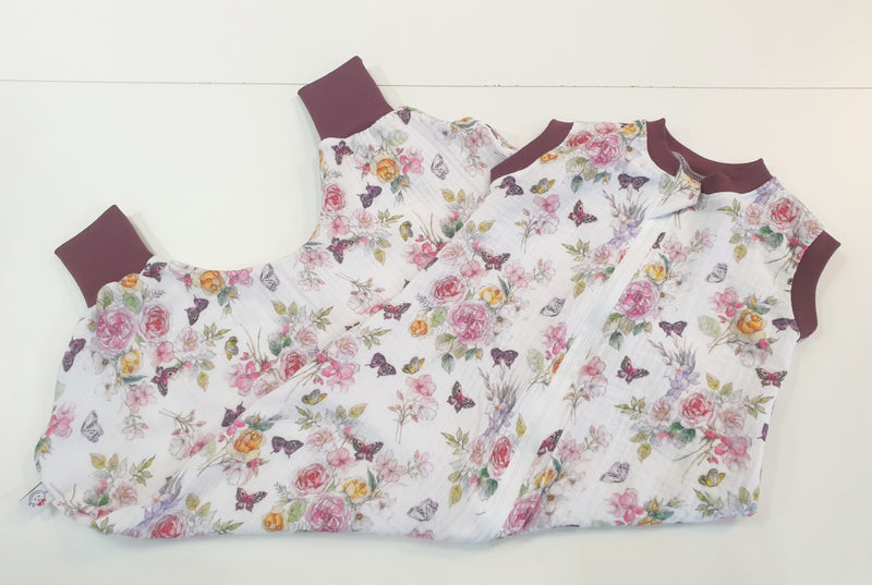 Atelier MiaMia *Mutzelpumper* sleeping bag with feet, size. 50-104 flowers 2