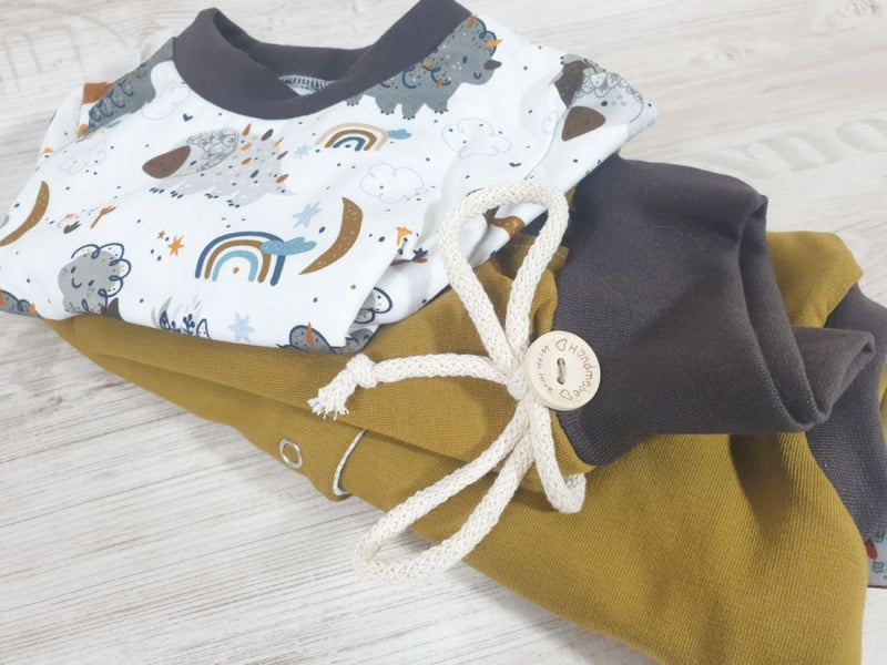 Atelier MiaMia - Maglione con cappuccio Dinos Rainbow 310 Baby Bambino da 44-122 maniche corte o lunghe Designer Limited !!