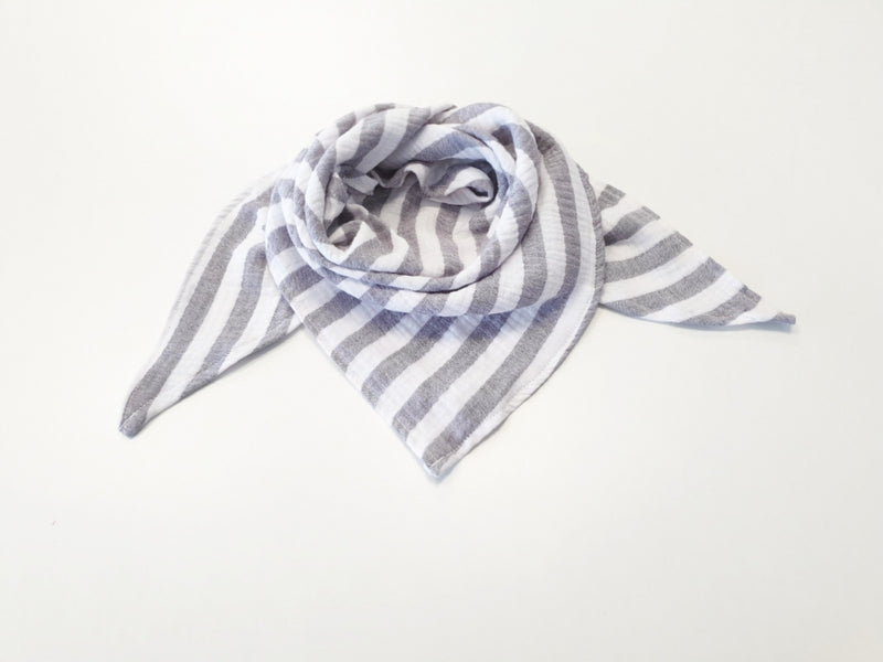 Atelier MiaMia - muslin scarf triangular scarf gray white stripes // 7